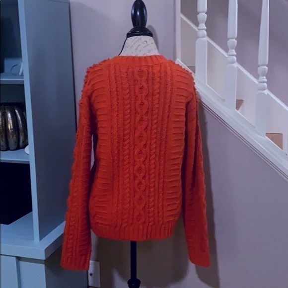 BANANA REPUBLIC Fringe Cable Crew Neck Sweater - Picture 5 of 8